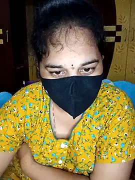 maduri   online show from 02/15/26, 12:29