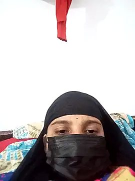 Snapshot of Miya_mona chatting on 01/07/26, 02:08 Miya mona online show from 01/07/26, 02:08