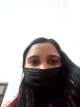 Snapshot of Miya_mona chatting on 01/08/26, 04:20 Miya mona online show from 01/08/26, 04:20