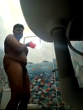 Snapshot of yourwellman chatting on 12/19/25, 08:10 yourwellman online show from 12/19/25, 08:10