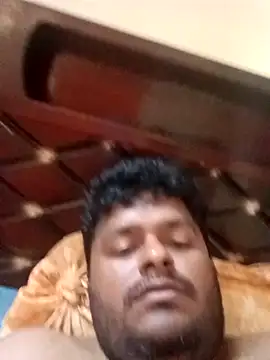 Snapshot of yourwellman chatting on 03/13/26, 12:23 yourwellman online show from 03/13/26, 12:23