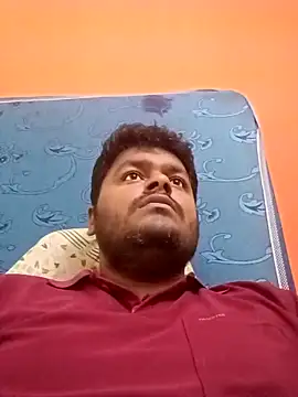 Snapshot of yourwellman chatting on 03/17/26, 03:22 yourwellman online show from 03/17/26, 03:22