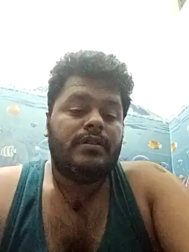 Snapshot of yourwellman chatting on 03/22/26, 06:11 yourwellman online show from 03/22/26, 06:11