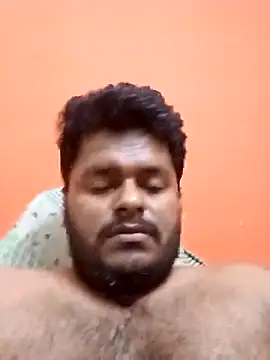 Snapshot of yourwellman chatting on 03/26/26, 05:18 yourwellman online show from 03/26/26, 05:18