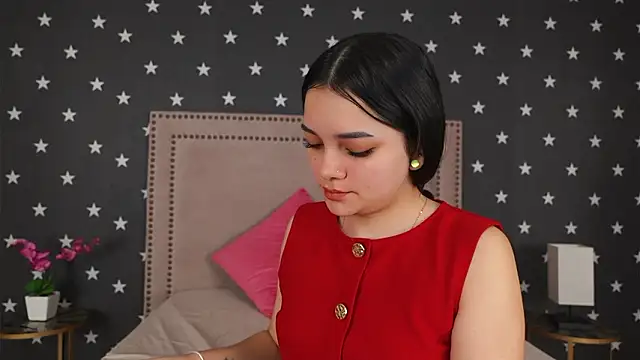 RaquellStar online show from 02/28/26, 03:07