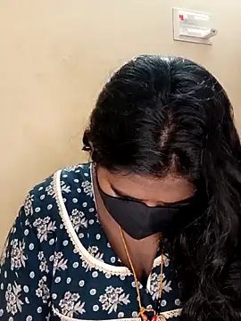 sirisha  9 online show from 04/12/26, 12:37