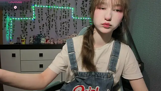 Yoonhee ki online show from 06/28/26, 08:26