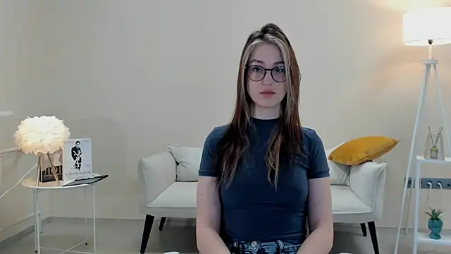 Snapshot of VergieWildman chatting on 12/22/25, 05:26 VergieWildman online show from 12/22/25, 05:26