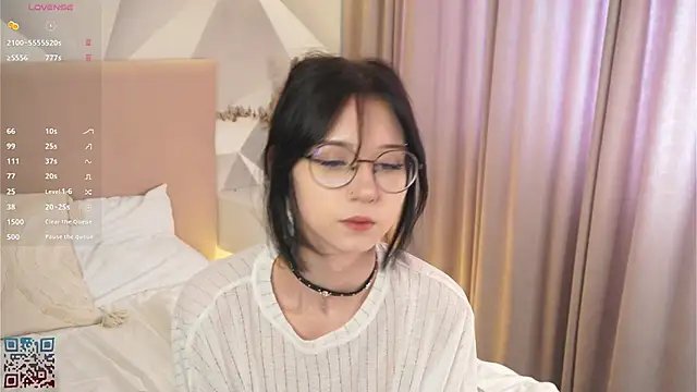 DeliaLoma online show from 03/31/26, 06:25