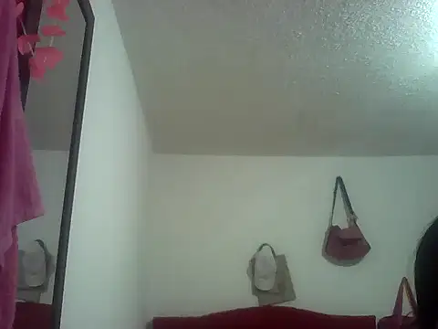 Diamond-jackson3 online show from 04/22/26, 08:32