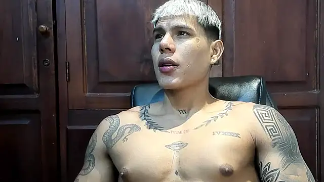 oruz stud online show from 01/08/26, 12:51