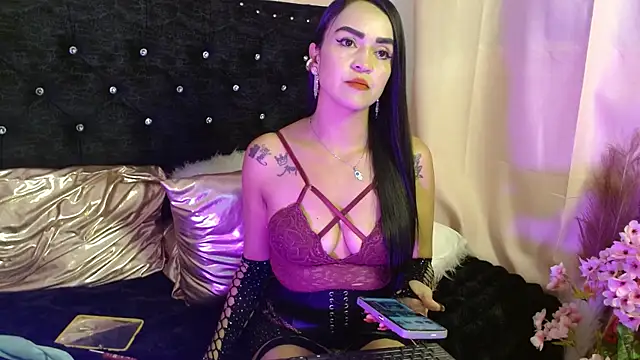 Ambar Rouxee online show from 01/07/26, 08:00