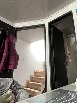 anna-evans09 online show from 01/09/26, 08:32