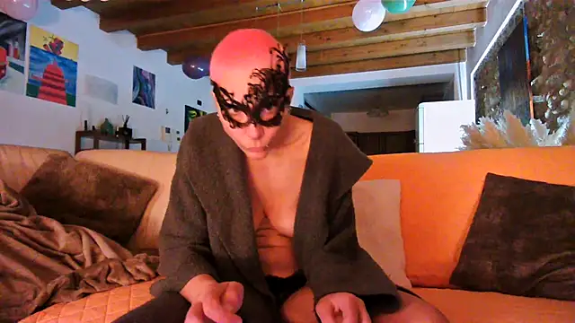 ErotiKat online show from 03/03/26, 08:59