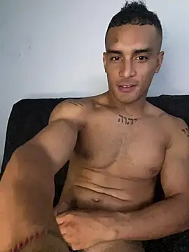 Maicol xxxx online show from 02/13/26, 01:51