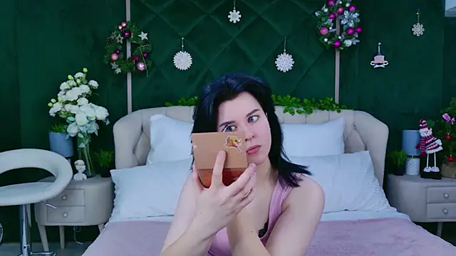 Milana Cold online show from 01/08/26, 05:43