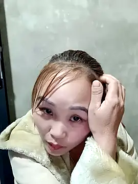 Snapshot of yula-bi chatting on 02/08/26, 12:19 yula-bi online show from 02/08/26, 12:19