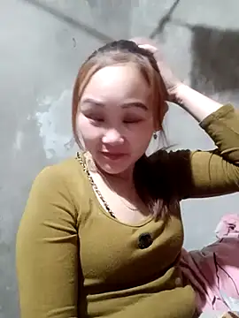 Snapshot of yula-bi chatting on 02/21/26, 11:39 yula-bi online show from 02/21/26, 11:39