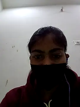 Snapshot of anshika_yadav chatting on 12/19/25, 02:46 anshika yadav online show from 12/19/25, 02:46