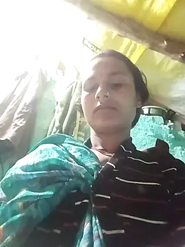 Snapshot of Cuty_priti chatting on 01/06/26, 08:34 Cuty priti online show from 01/06/26, 08:34