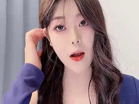 smalldaisy online show from 01/14/26, 01:55