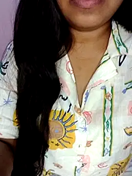 Snapshot of -ALYA chatting on 12/21/25, 09:05 -ALYA online show from 12/21/25, 09:05