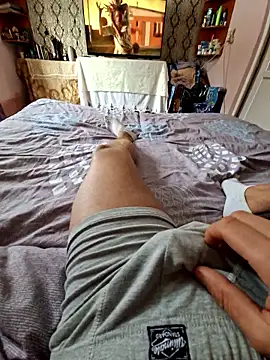 ionut223321 online show from 01/12/26, 10:53