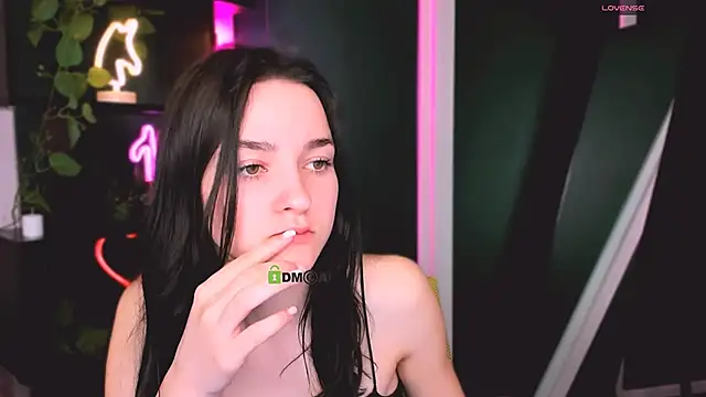 lole ti online show from 04/12/26, 05:51