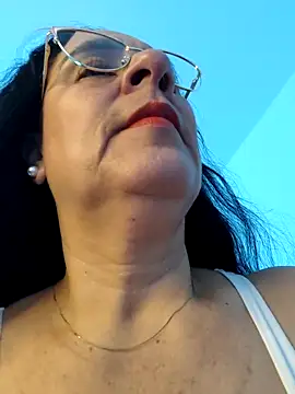 KiaraFoster online show from 04/15/26, 11:17