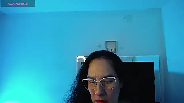 KiaraFoster online show from 04/17/26, 11:13