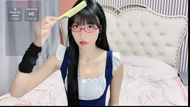 zhnmjx2025 online show from 12/21/25, 02:46