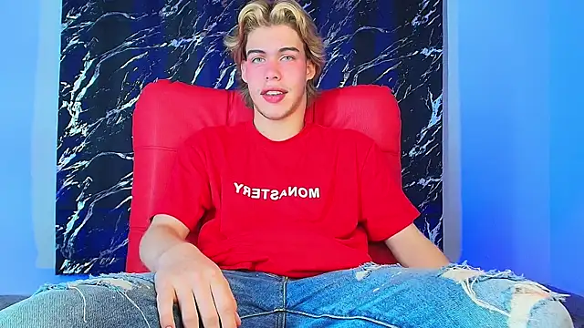 Luciangrey- online show from 01/15/26, 03:11