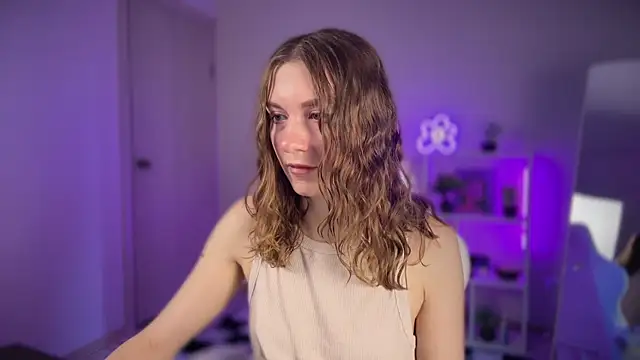 KellySunn online show from 04/14/26, 07:58