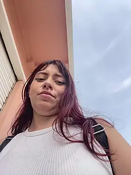 Snapshot of CamiTeaseX_ chatting on 05/31/26, 01:51 CamiTeaseX online show from 05/31/26, 01:51