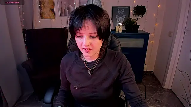 SarahShelby online show from 02/03/26, 10:53