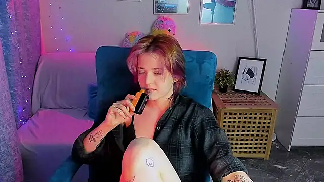 SarahShelby online show from 05/08/26, 09:09