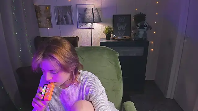 SarahShelby online show from 05/13/26, 04:37