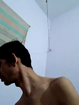 Snapshot of juicy--cock chatting on 03/25/26, 03:40 juicy--cock online show from 03/25/26, 03:40