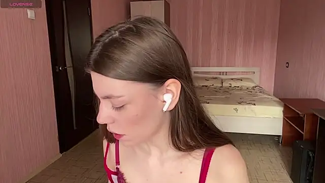 NeidaGowing online show from 04/05/26, 07:16