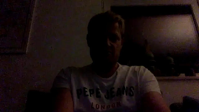 tomte6 online show from 12/19/25, 07:43