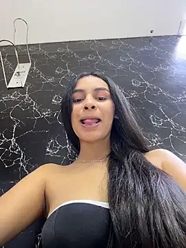 ManuelaEvans  online show from 02/03/26, 11:43