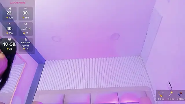 ManuelaEvans  online show from 03/11/26, 07:42