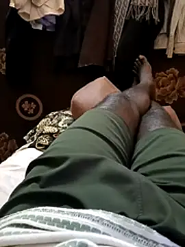 Tamilpaiyan07 online show from 02/06/26, 03:44