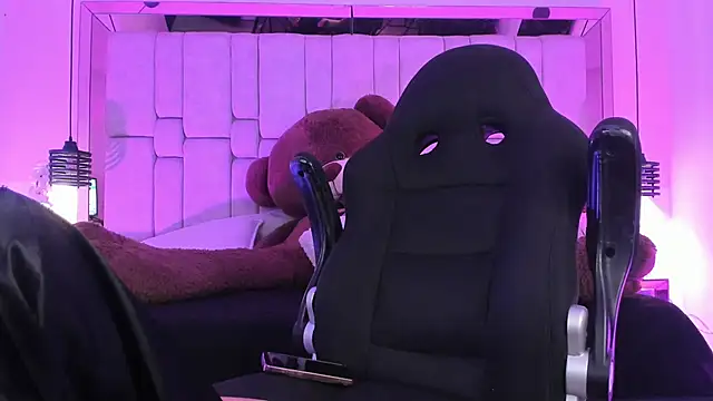 Charlotteinpole online show from 01/19/26, 03:43