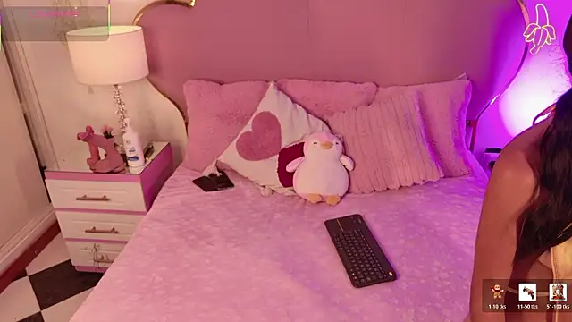 Snapshot of CherylandToni chatting on 02/27/26, 05:40 CherylandToni online show from 02/27/26, 05:40