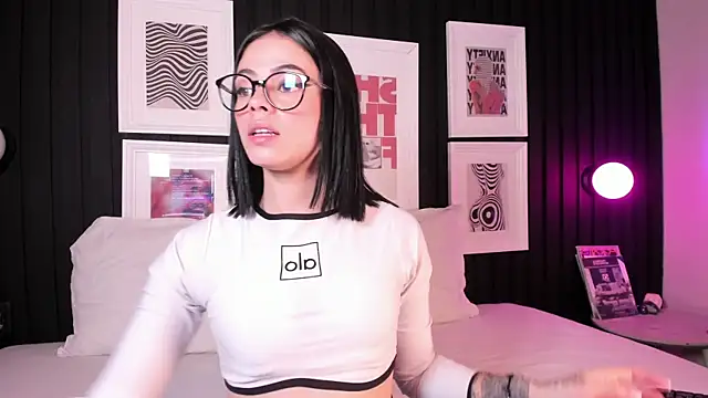 leslie thompson online show from 01/05/26, 07:28