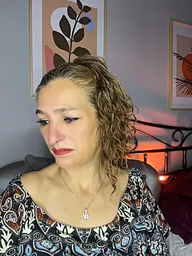 Snapshot of JennaMilf_ chatting on 04/28/26, 03:50 JennaMilf online show from 04/28/26, 03:50