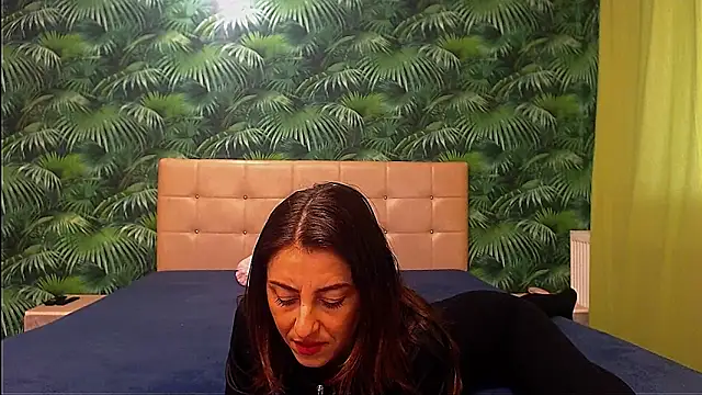 Stella John online show from 01/14/25, 07:38