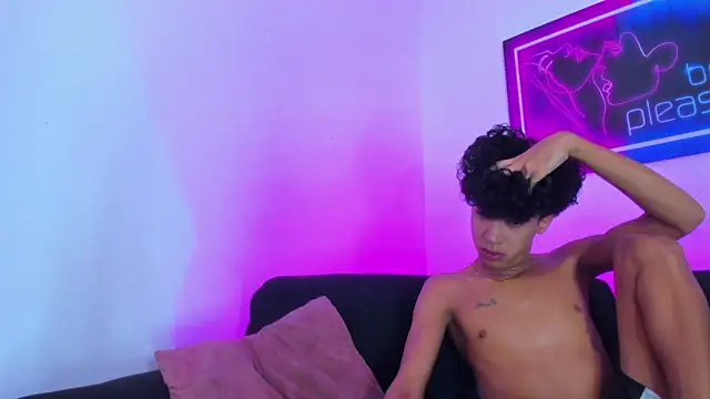 Pleasure boys hot online show from 03/09/26, 05:17