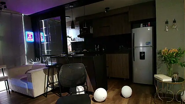 Ambrosia       online show from 02/16/26, 01:40